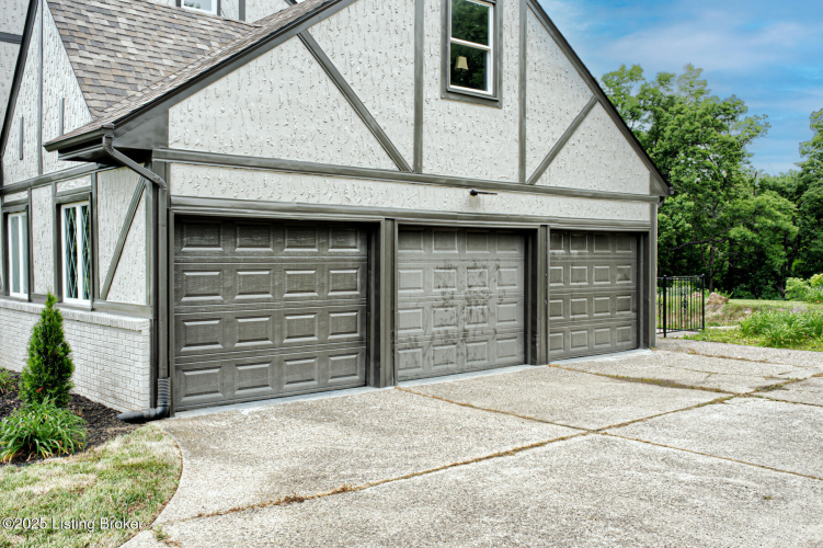 Listing Image 51
