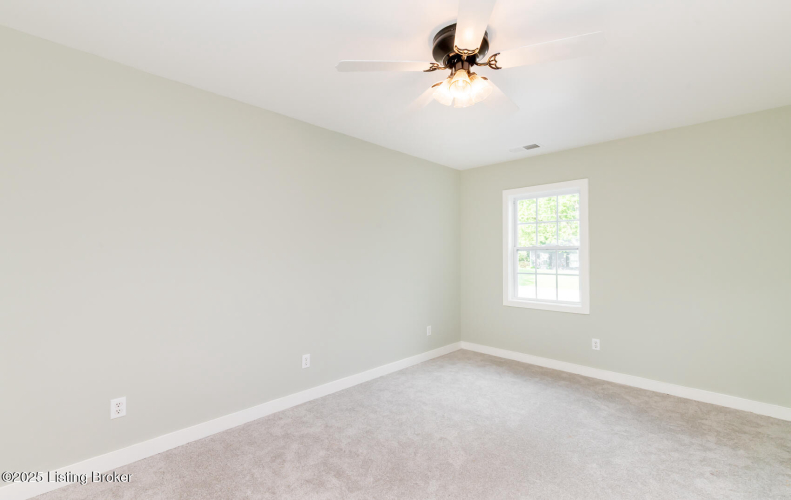 Listing Image 54