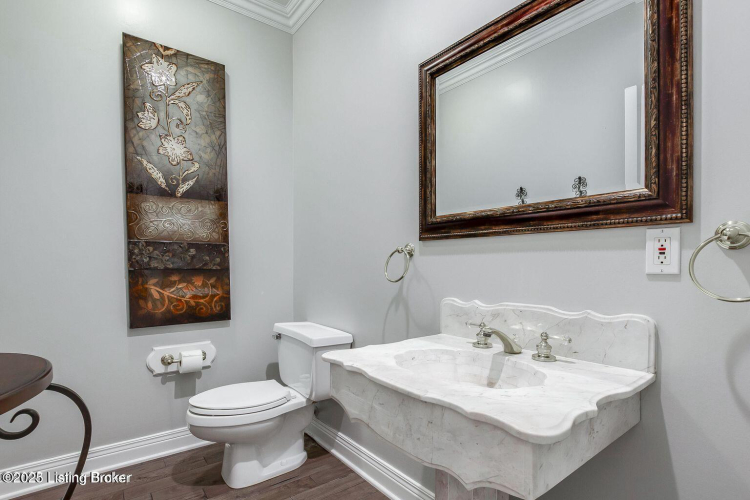Listing Image 55