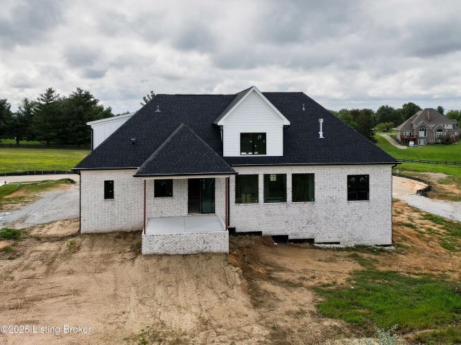 Listing Image 33