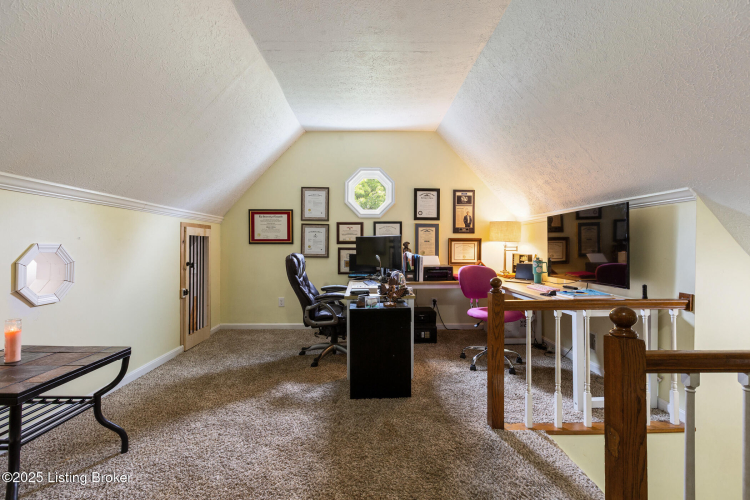 Listing Image 37