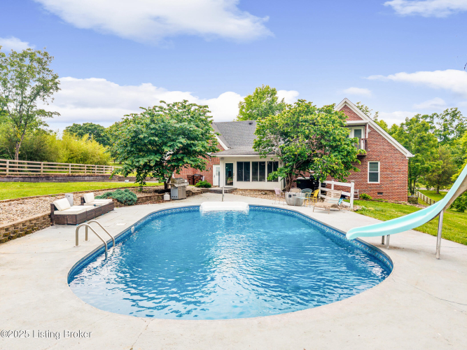 Listing Image 56