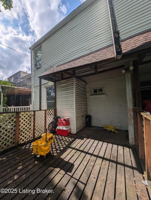 Listing Image 19