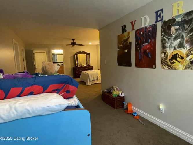Listing Image 34
