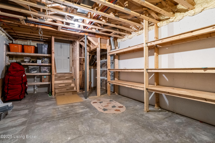 Listing Image 77