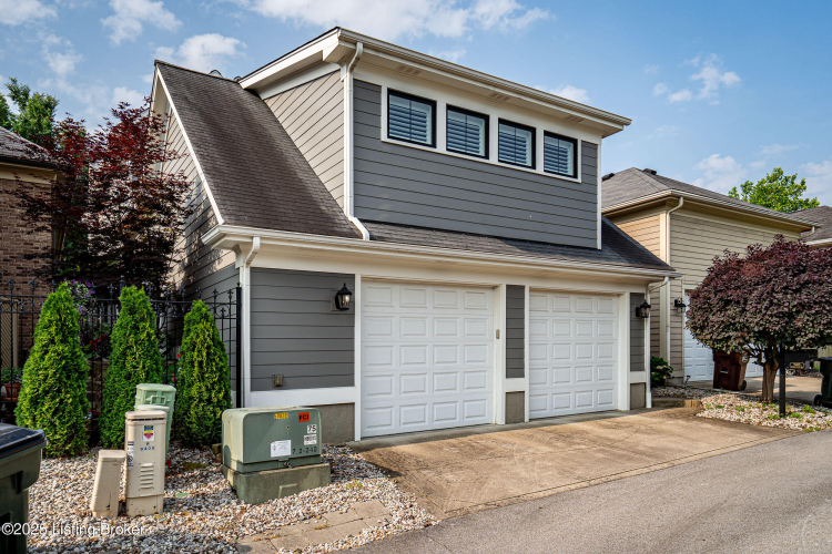 Listing Image 80