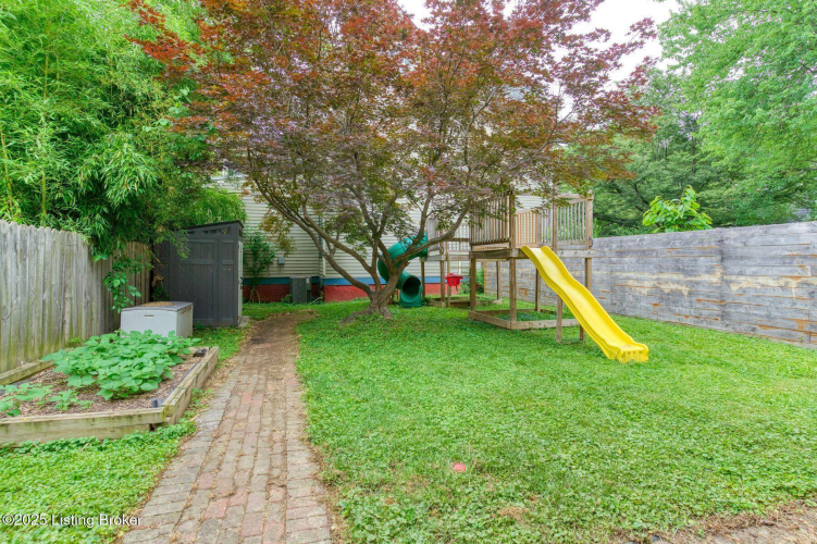 Listing Image 24
