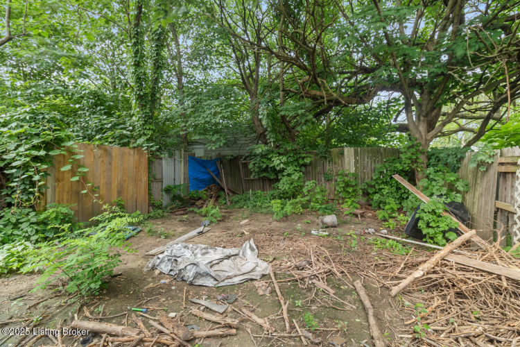 Listing Image 8