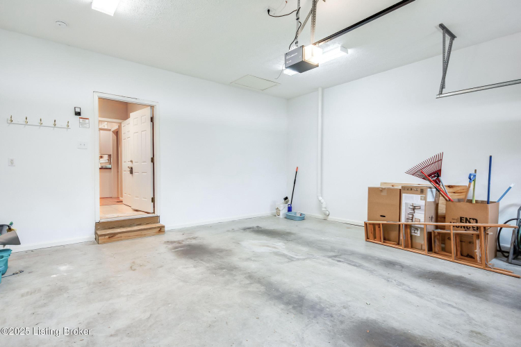 Listing Image 90
