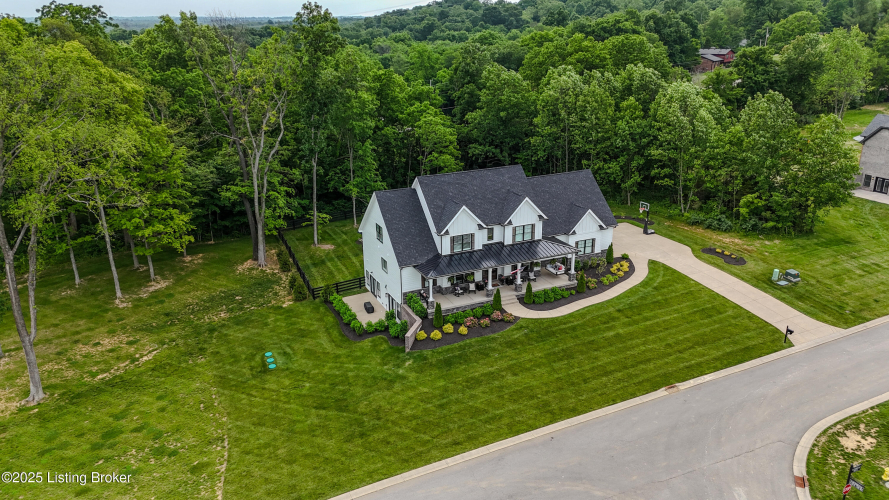 Listing Image 102