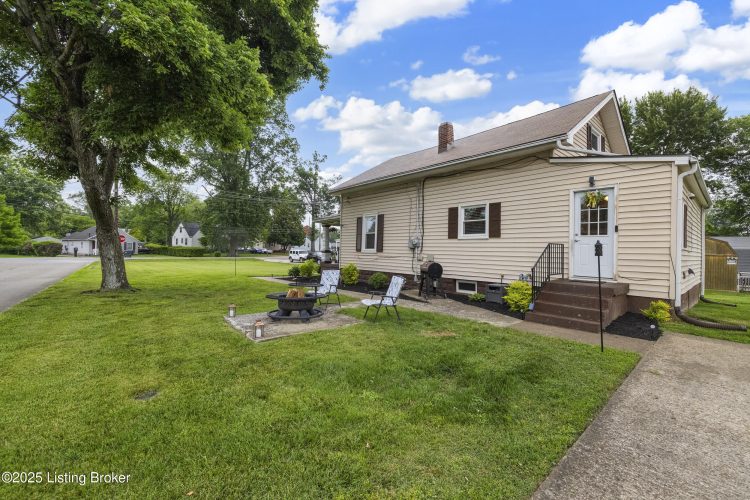 Listing Image 23