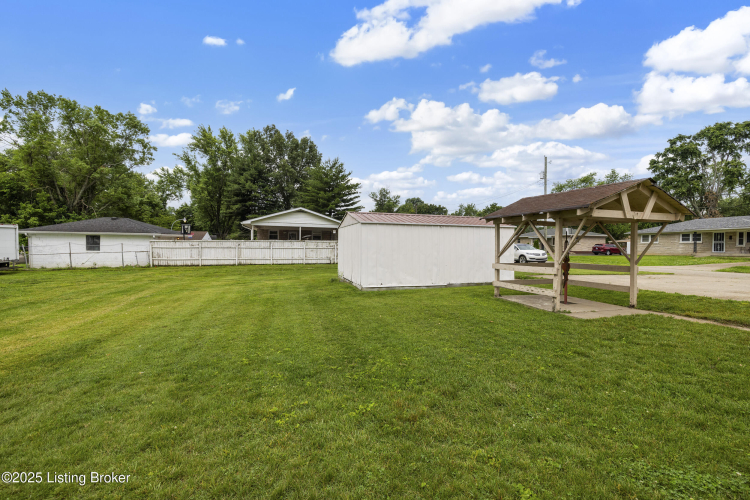 Listing Image 25