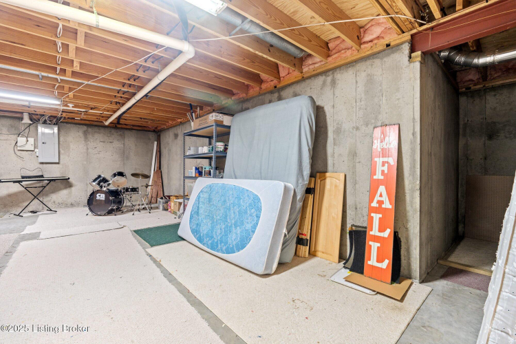 Listing Image 61