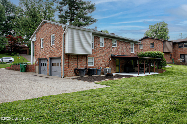 Listing Image 37