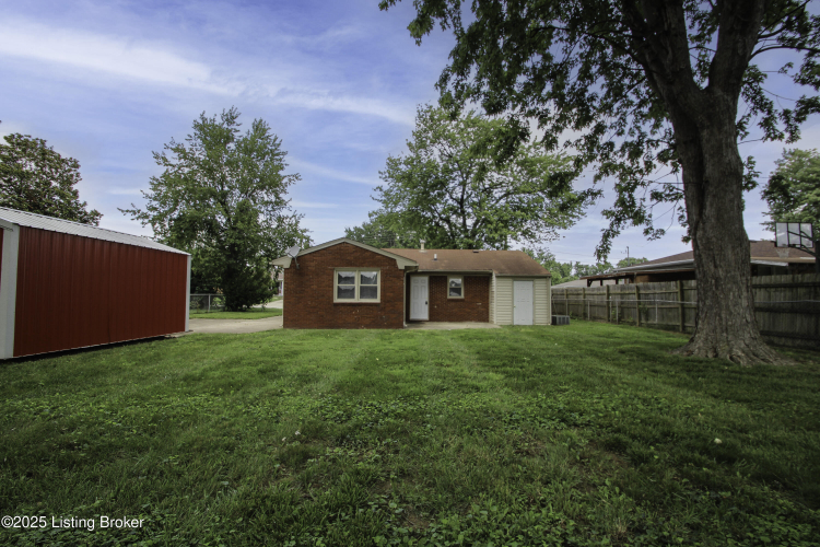 Listing Image 29