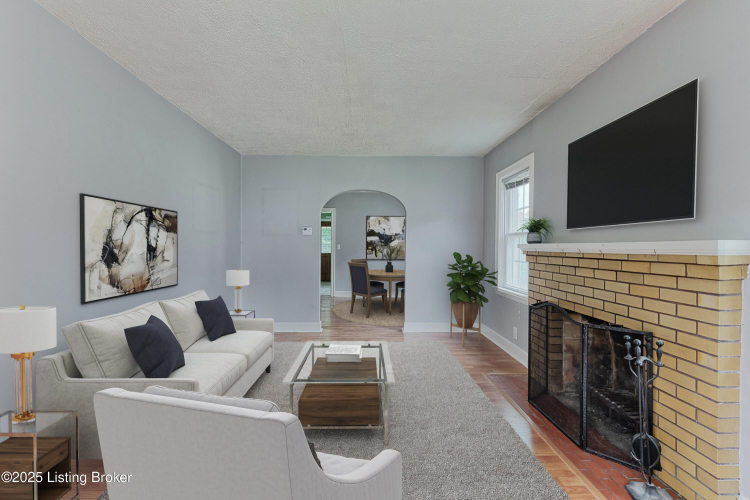 Listing Image 6