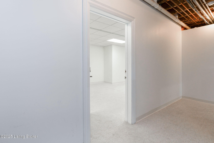Listing Image 85