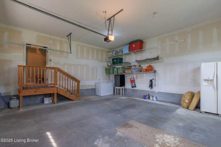 Listing Image 37