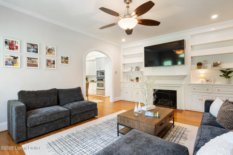 Listing Image 13