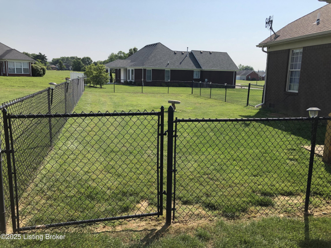 Listing Image 43