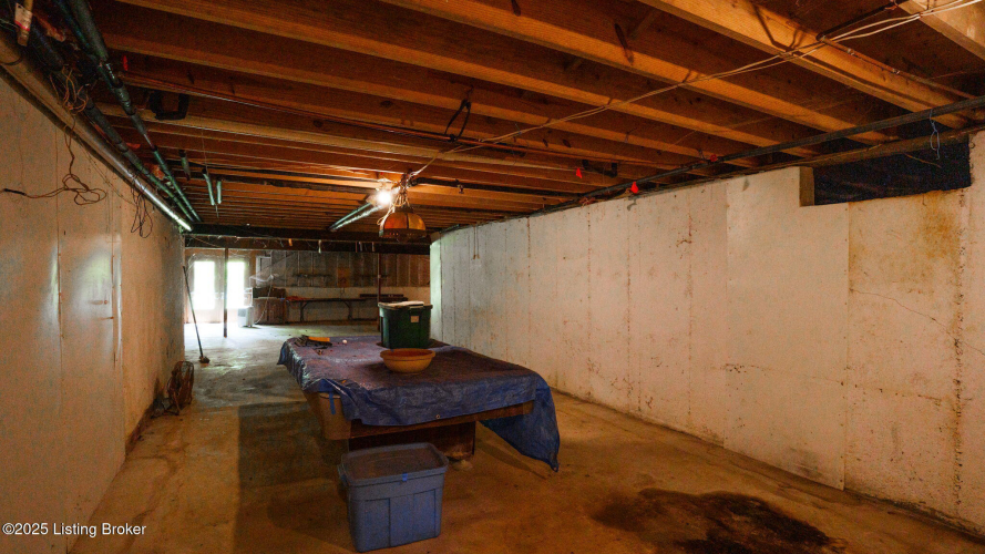 Listing Image 39