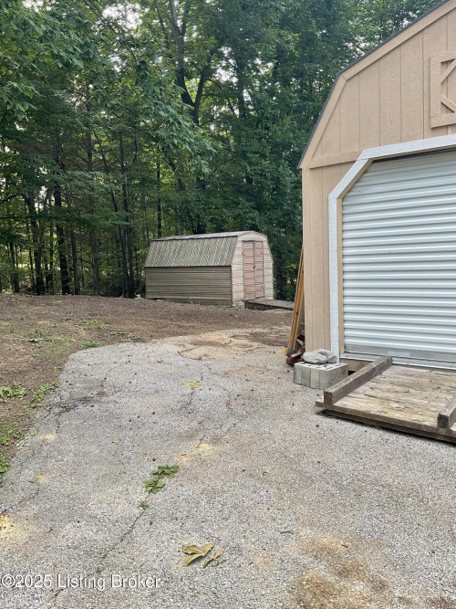 Listing Image 21