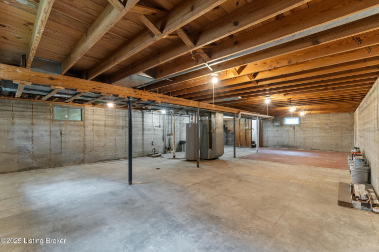 Listing Image 45