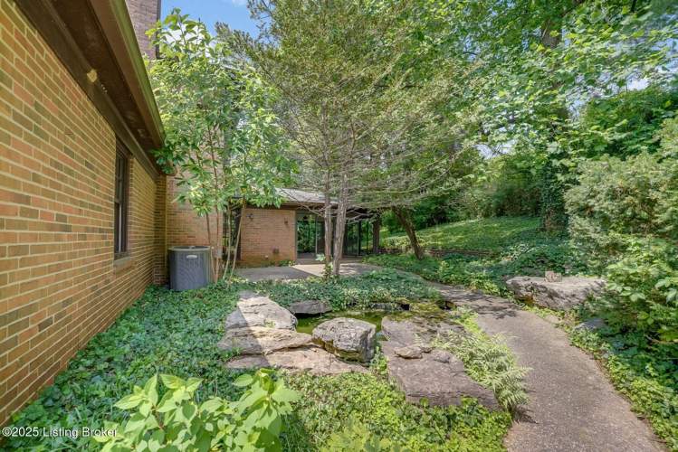 Listing Image 36
