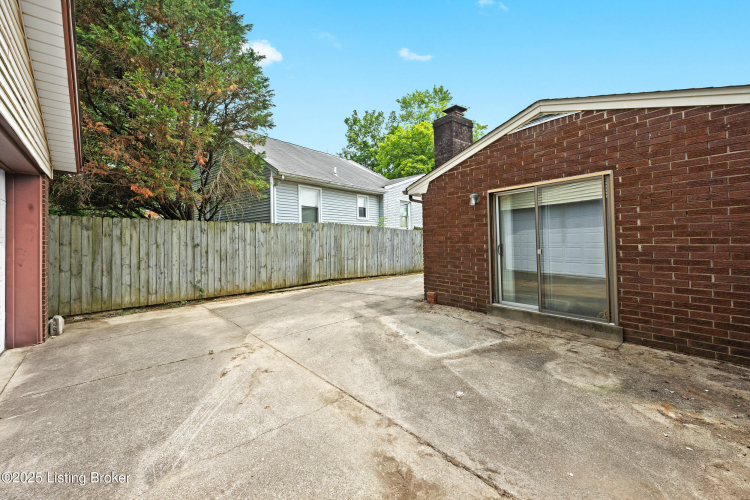 Listing Image 20