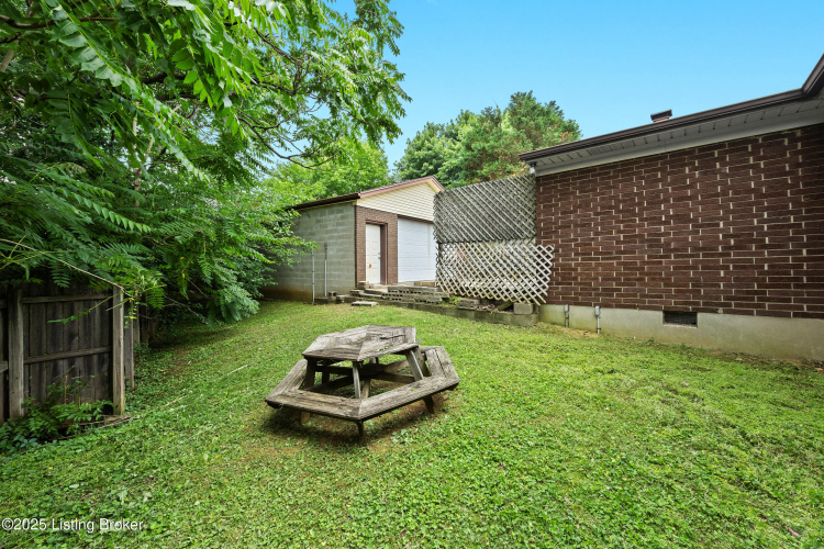 Listing Image 22