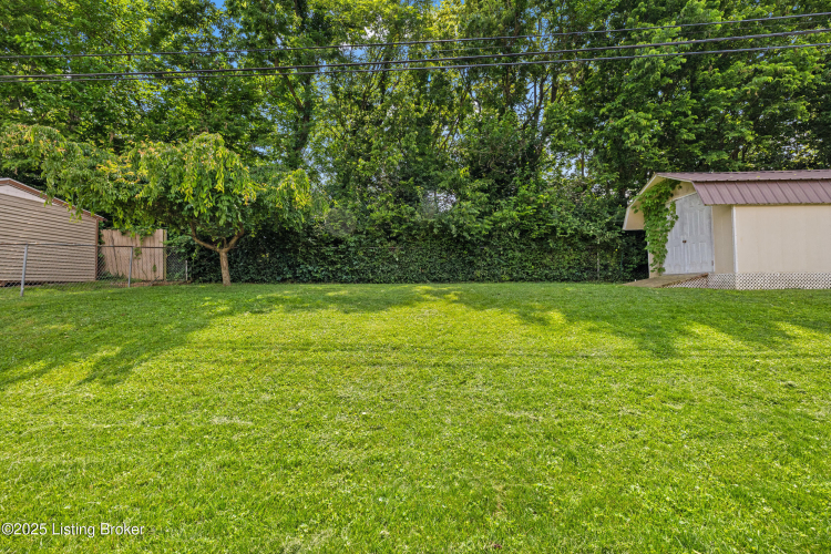 Listing Image 30