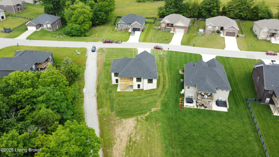 Listing Image 36
