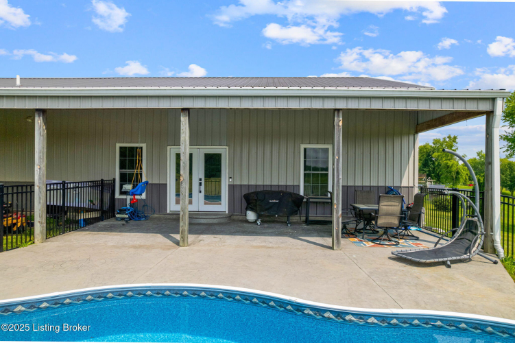 Listing Image 58