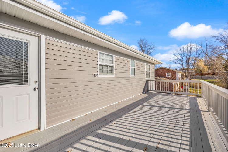 Listing Image 22