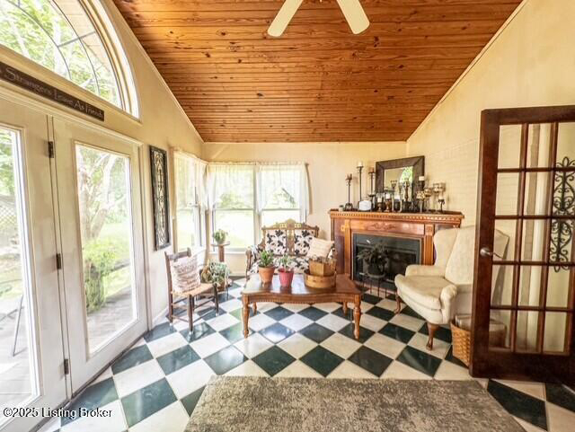 Listing Image 6
