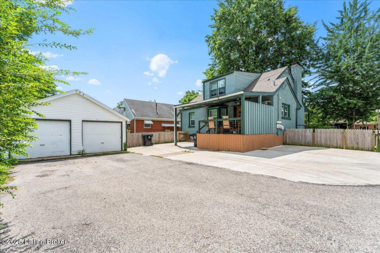 Listing Image 41