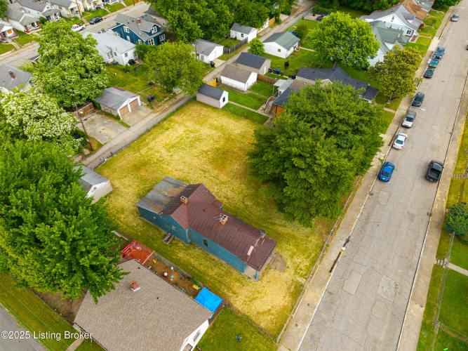 Listing Image 6