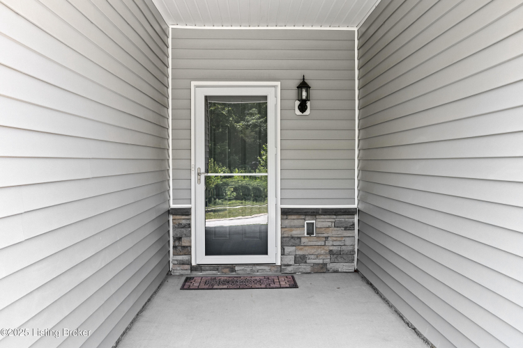 Listing Image 56