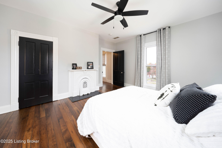 Listing Image 55