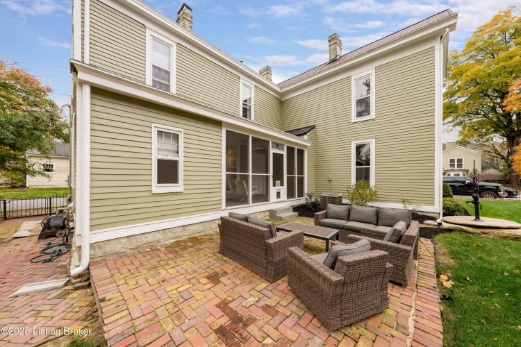 Listing Image 61