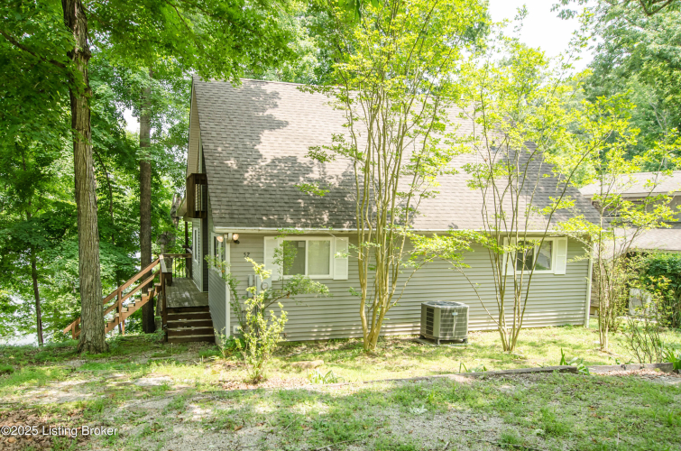 Listing Image 64