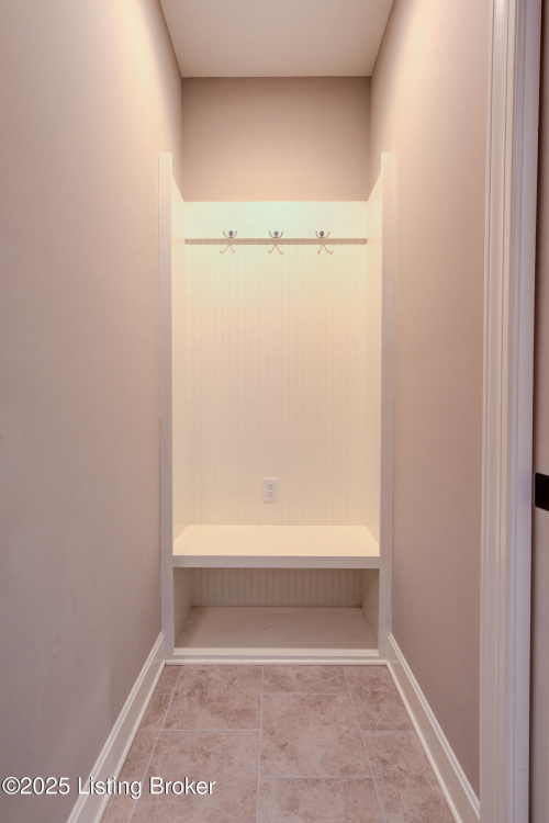 Listing Image 39