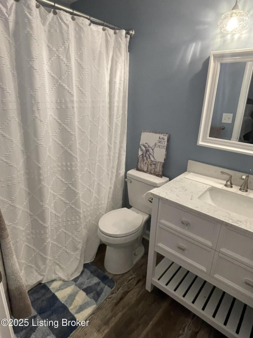 Listing Image 22