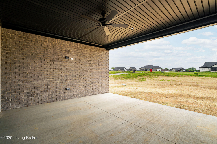 Listing Image 37