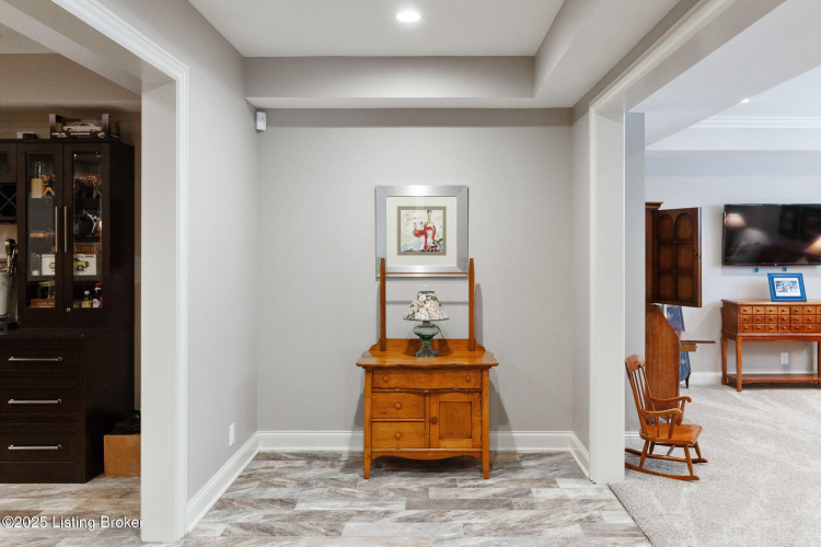 Listing Image 109