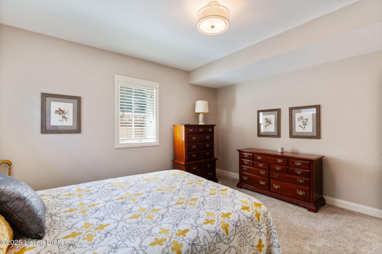 Listing Image 114