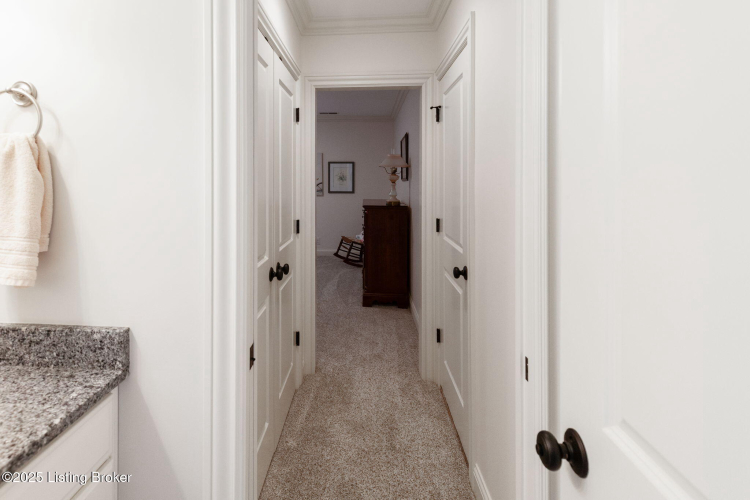 Listing Image 84