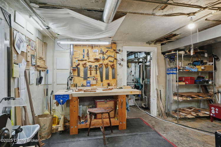 Listing Image 49