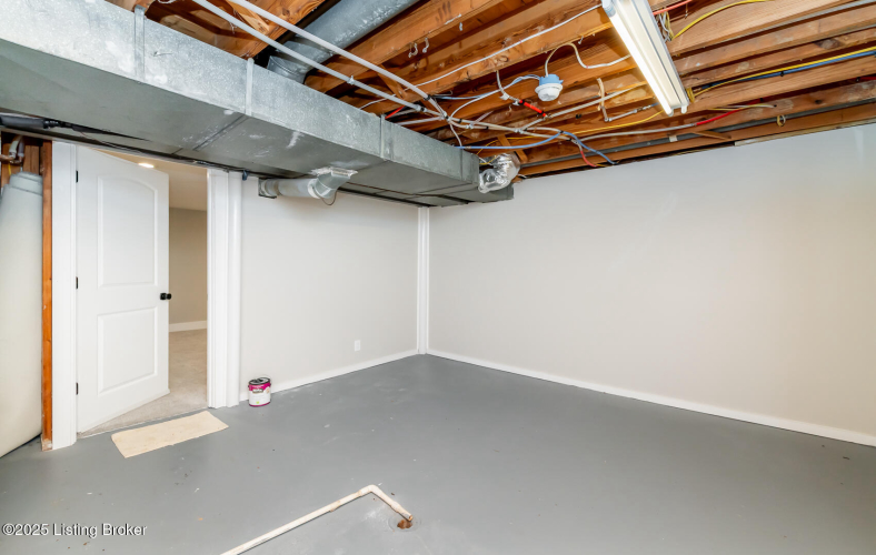 Listing Image 103