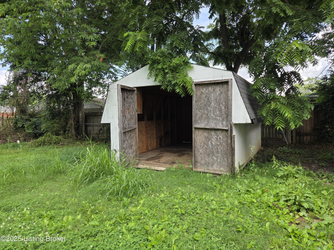 Listing Image 29